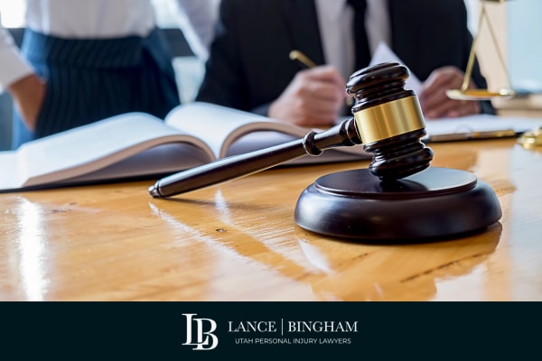 Contact Our West Jordan Aviation Accident Lawyer for a Free Consultation